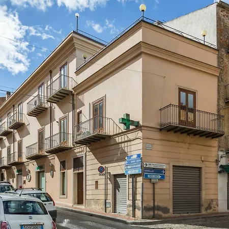 Spazioscena - Polimnia Apartment *