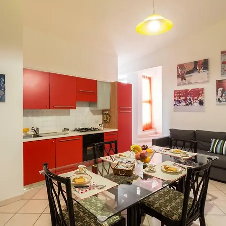 Spazioscena - Polimnia Apartment Castelbuono (Sicily)